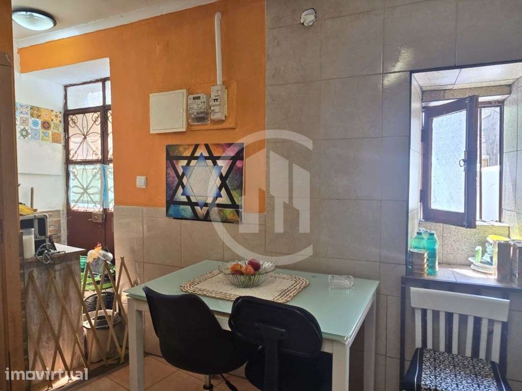 Moradia com Potencial Habitacional e Comercial no Coração Histórico... - Grande imagem: 5/16
