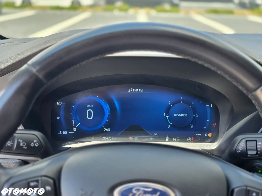 Ford Kuga 2.0 EcoBlue FWD Titanium - 25