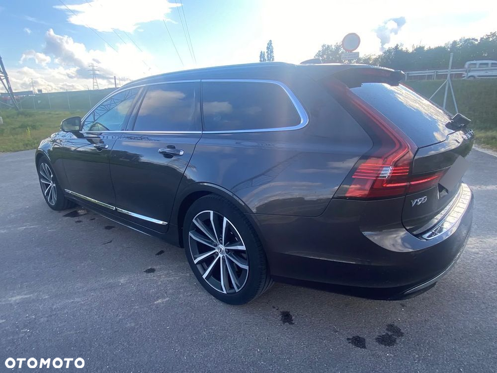Volvo V90 - 4