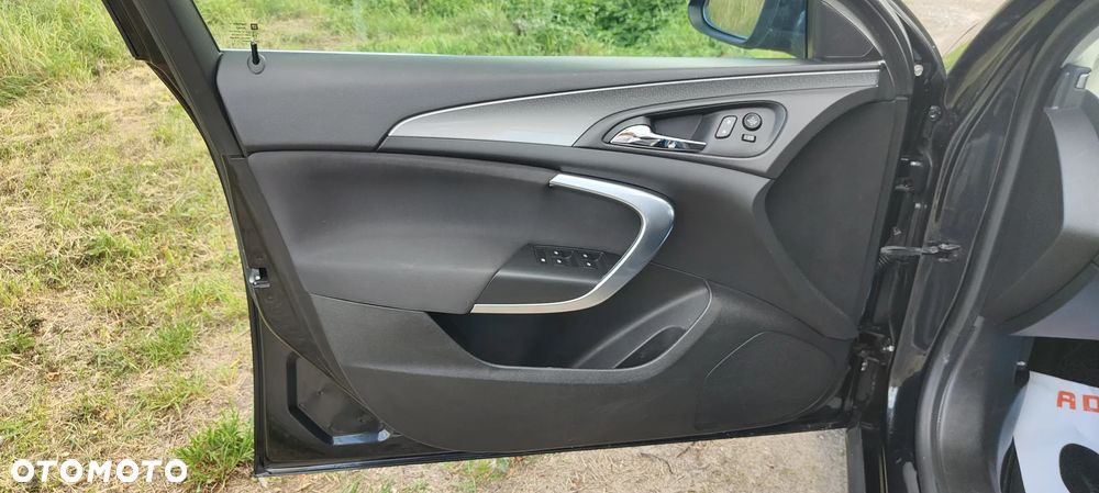 Opel Insignia - 13