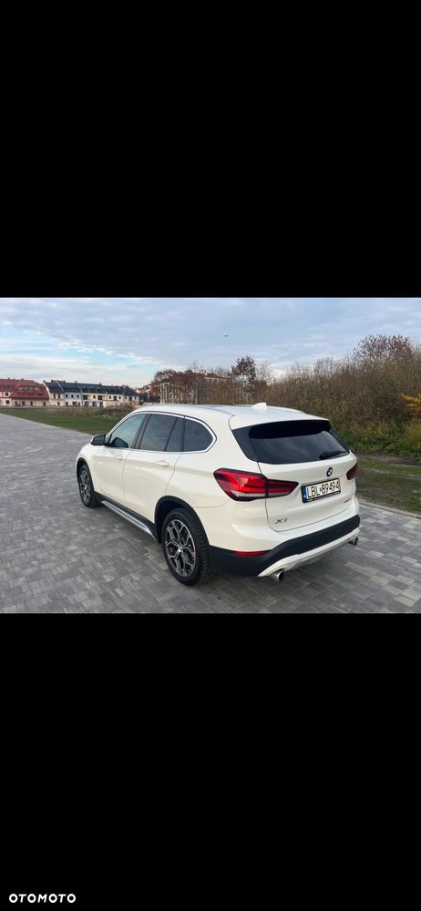BMW X1 xDrive25i xLine sport - 10