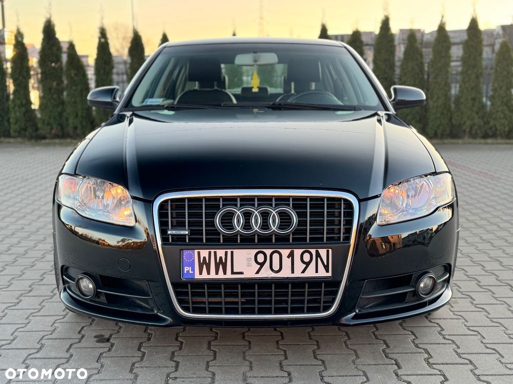 Audi A4 Limousine - 5