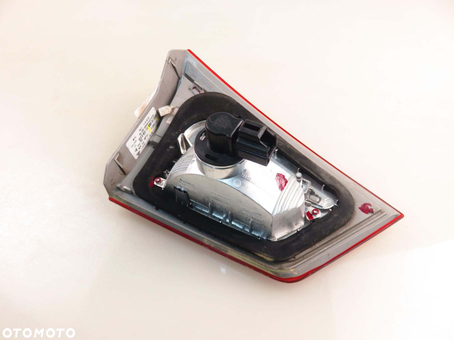LAMPA PRAWA TYLNA KLAPA FORD B-MAX (JK) AV1113A602AG - 3