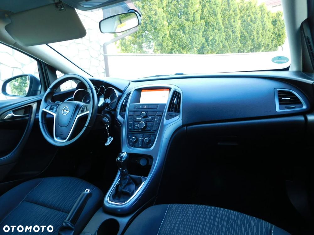 Opel Astra 1.6 ECOFLEX Start/Stop Innovation - 18