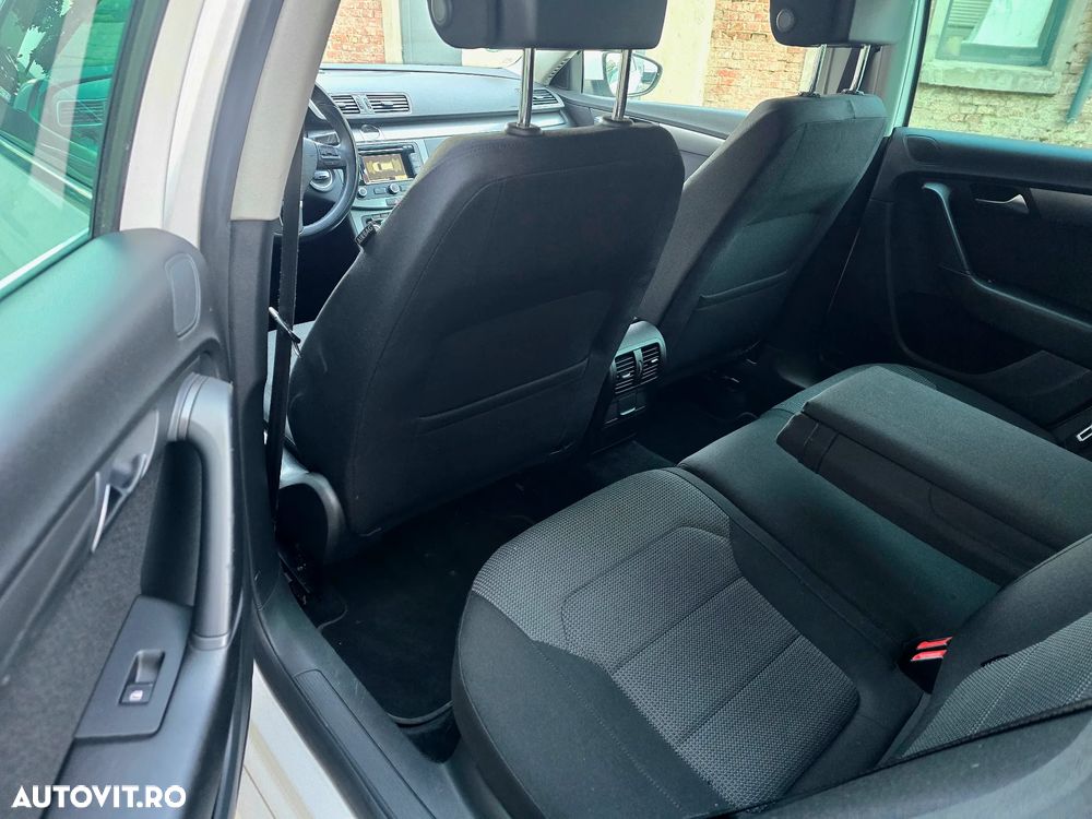Volkswagen Passat 2.0 TDI DSG BlueMotion Technology Business Edition - 7