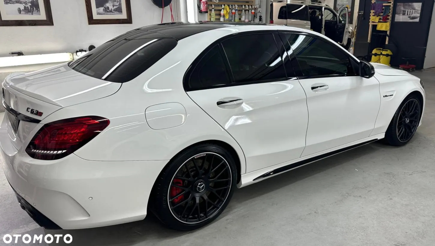 Mercedes-Benz Klasa C AMG 63 S AMG Speedshift MCT 9G - 3