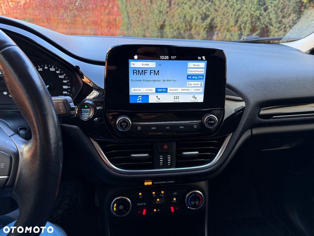 Ford Fiesta 1.0 EcoBoost Start-Stop Titanium - 16