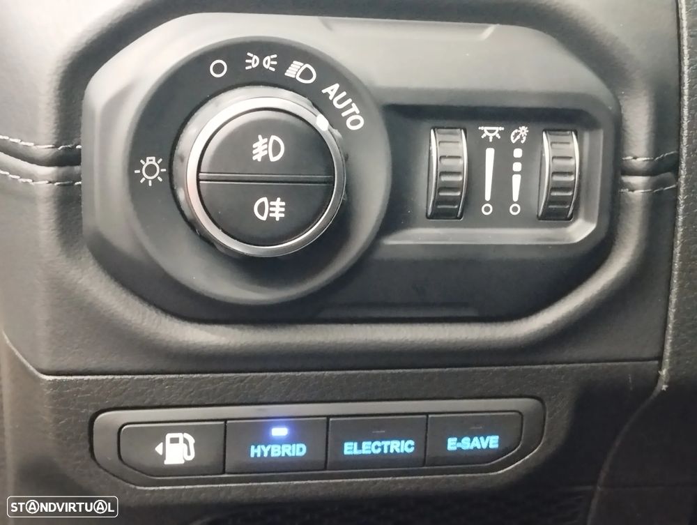 Jeep Wrangler Unlimited 2.0 TG 4xe Rubicon - 24