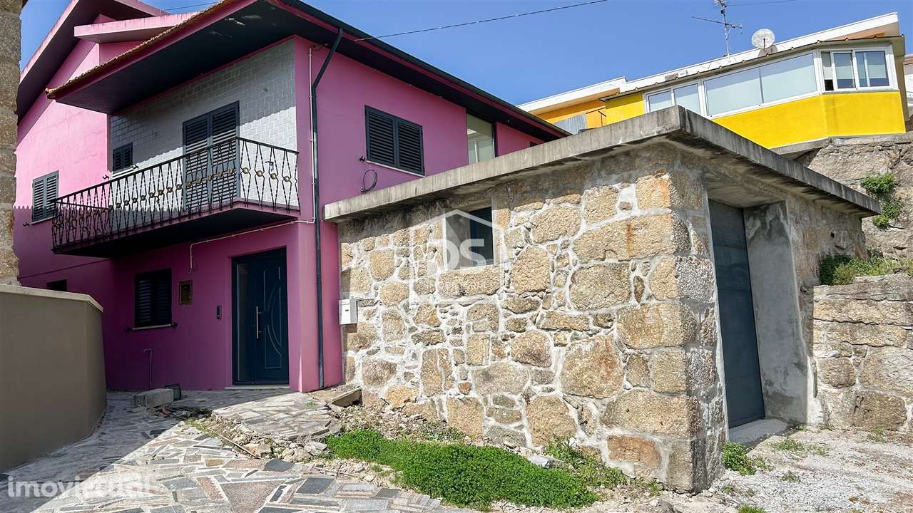 Moradia T3 Venda em Alpendorada, Várzea e Torrão,Marco de Canaveses - Grande imagem: 2/19