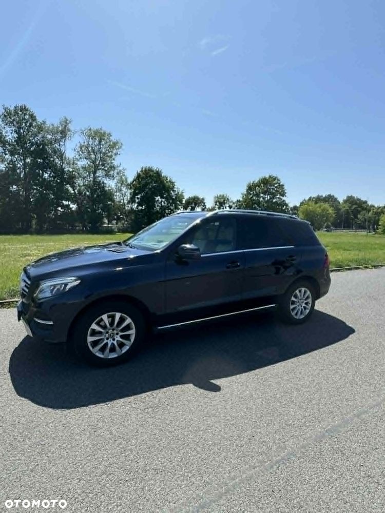 Mercedes-Benz GLE 250 d 4-Matic - 1