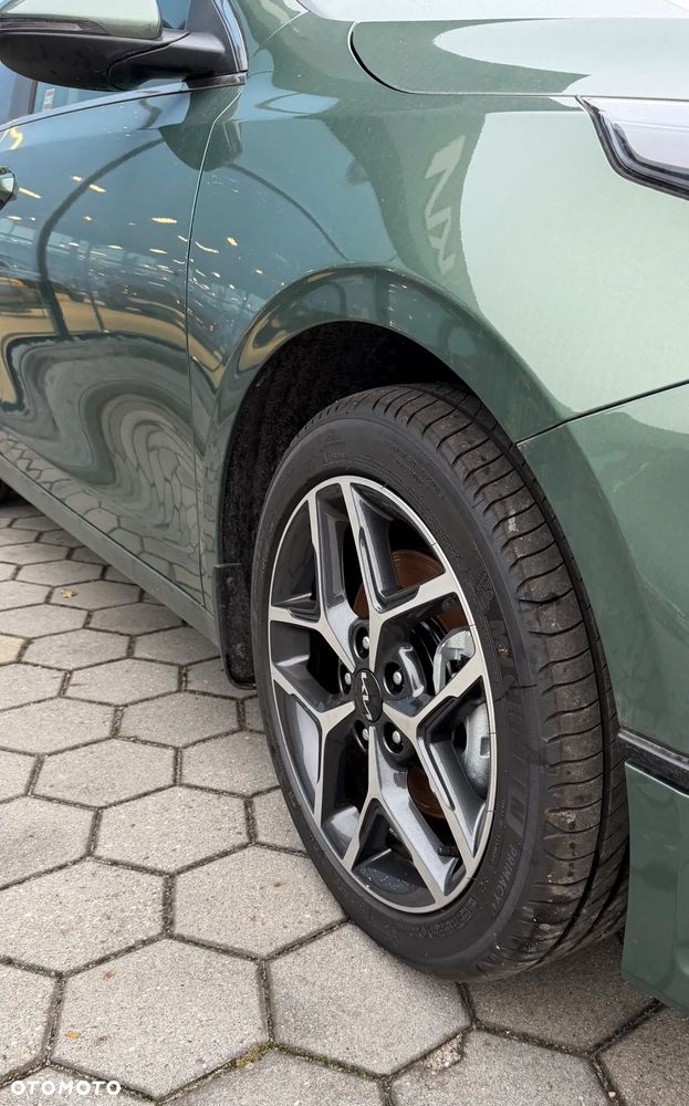 Kia Ceed 1.5 T-GDI Tribute - 4