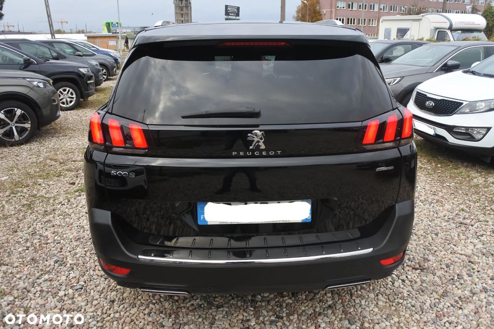 Peugeot 5008 2019 photo 5