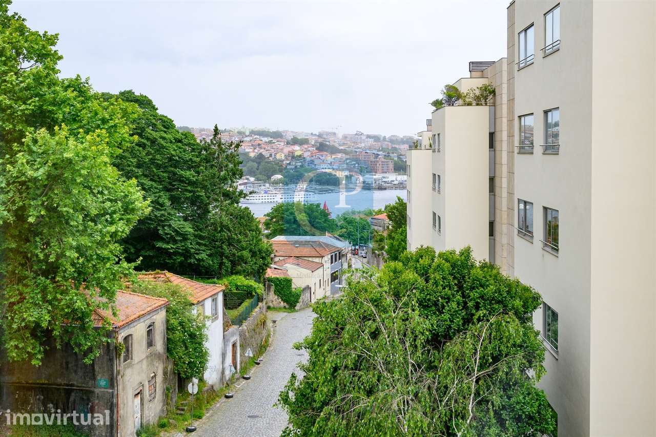 Apartamento T1 equipado, em Lordelo do Ouro - Grande imagem: 4/21