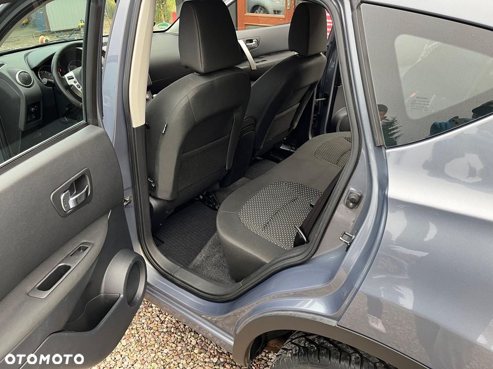 Nissan Qashqai 1.6 visia - 14