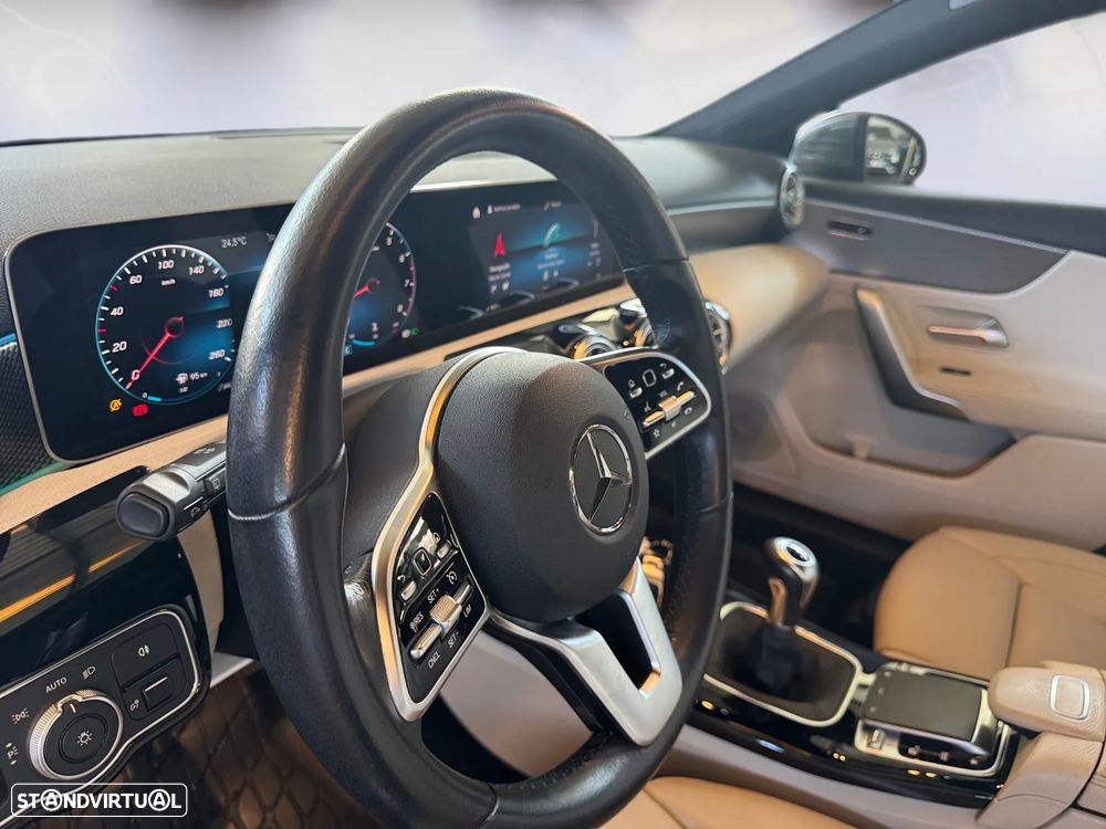 Mercedes-Benz A 180 Advanced Progressive - 16