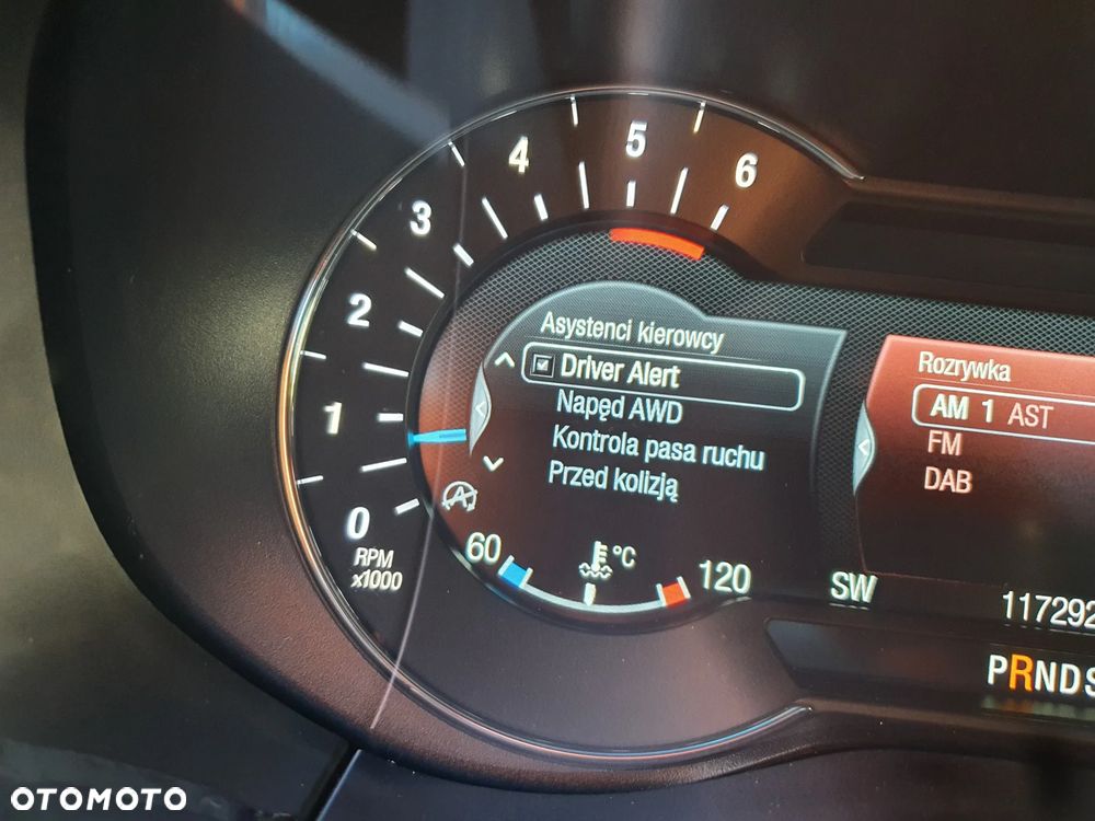 Ford Edge 2.0 EcoBlue Bi-Turbo 4x4 Titanium - 35