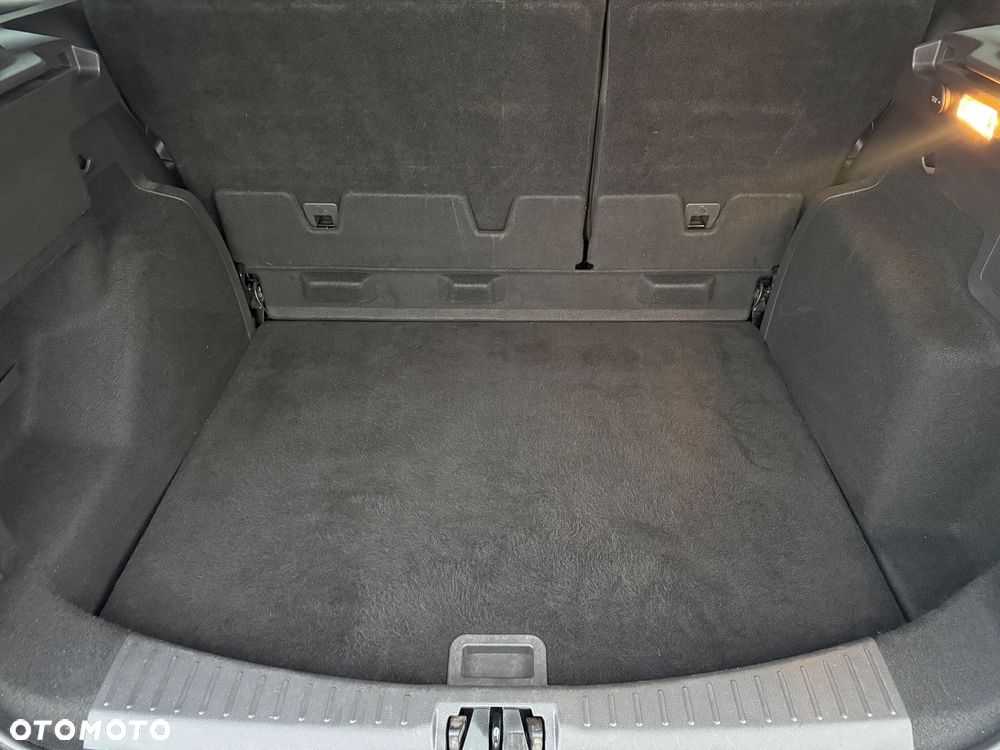 Ford Kuga 1.5 EcoBoost 2x4 Cool & Connect - 19