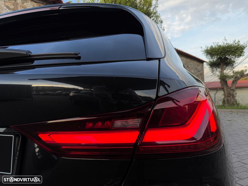 BMW 116 d Pack Desportivo M Auto - 21