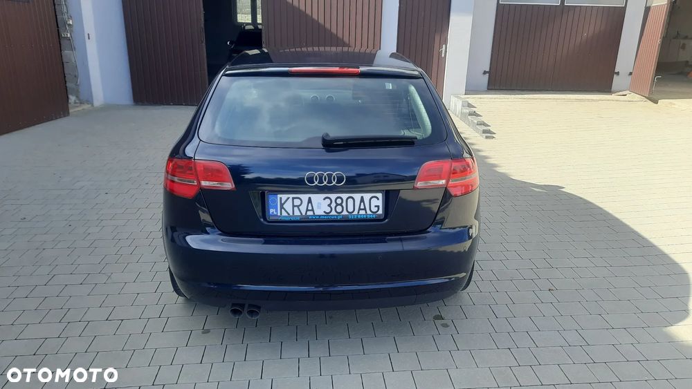Audi A3 Sportback 2.0 TDI DPF Ambition - 8