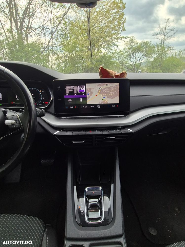 Skoda Octavia 2.0 TDI DSG Exclusive Plus - 21
