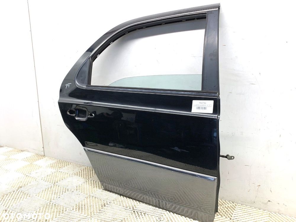 DRZWI PRAWY TYŁ - 299.00 PLN - SSANGYONG CHAIRMAN (HT_) 1997 - 2022 3.2 165 kW [225 KM] benzyna - 2