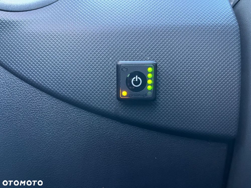 Dacia Duster 1.6 Ambiance - 13