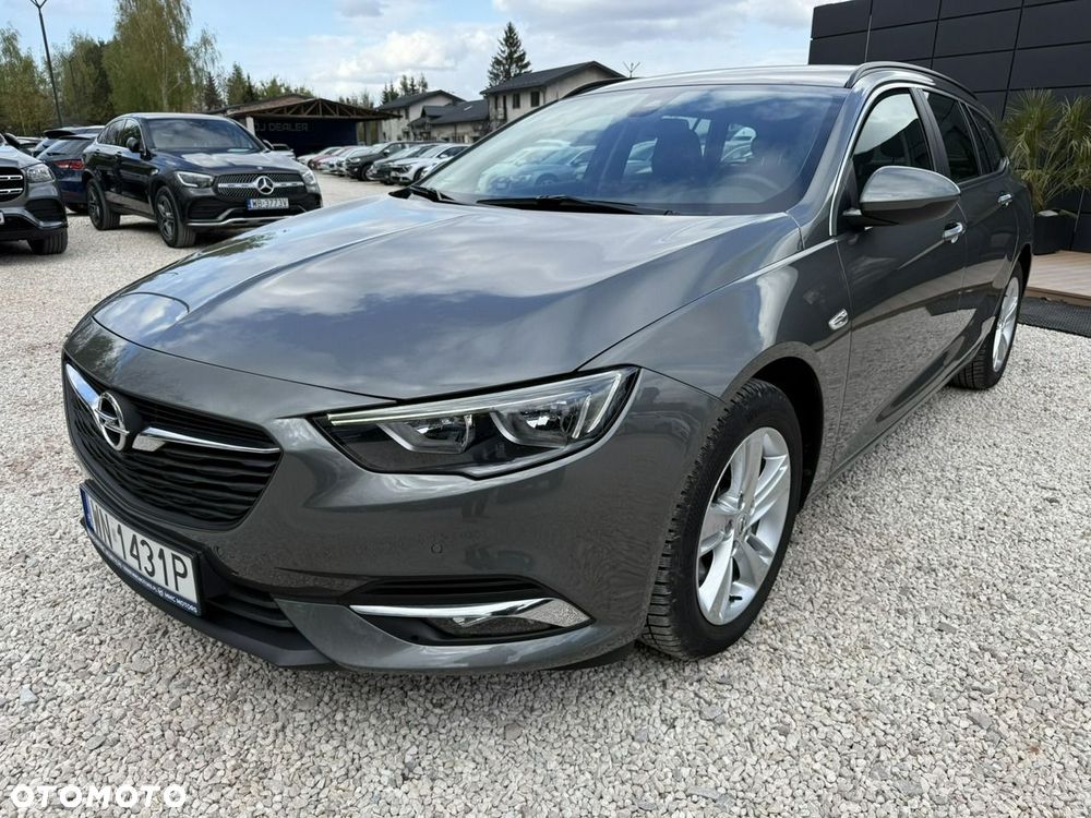 Opel Insignia - 1