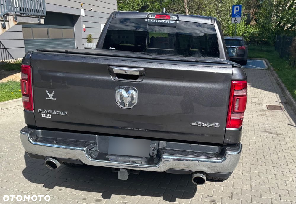 RAM 1500 5.7 eTorque Crew Cab Longbed Laramie Chrome - 10
