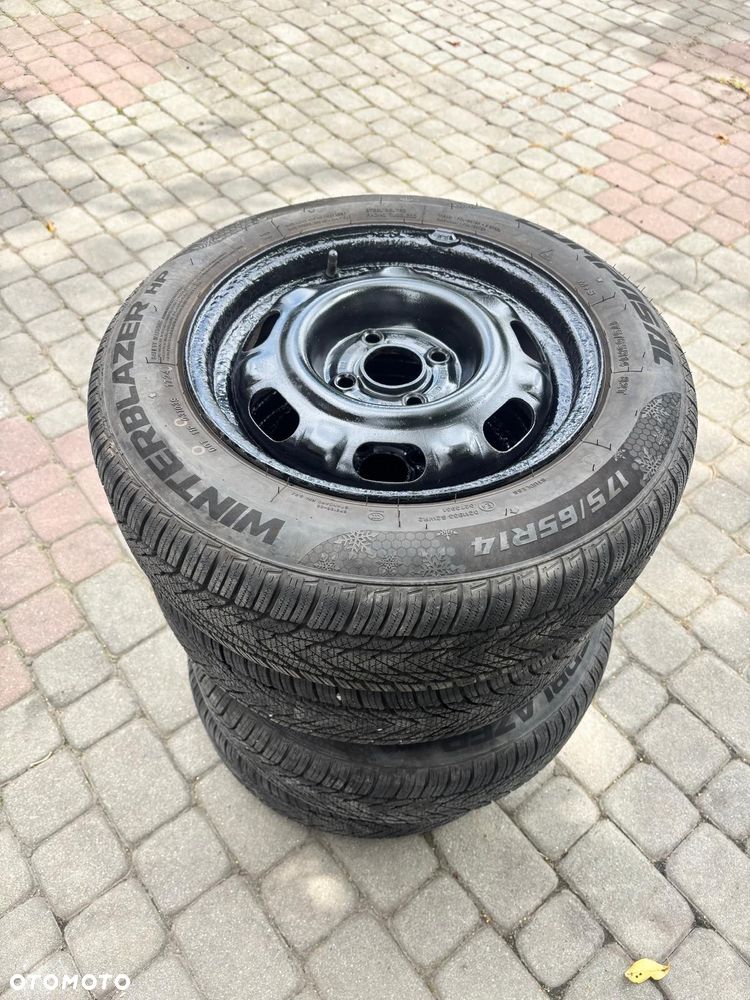 Volkswagen Polo - 8