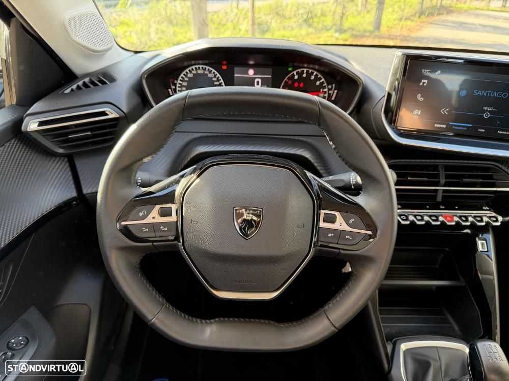 Peugeot 208 PureTech 75 Allure Pack - 27