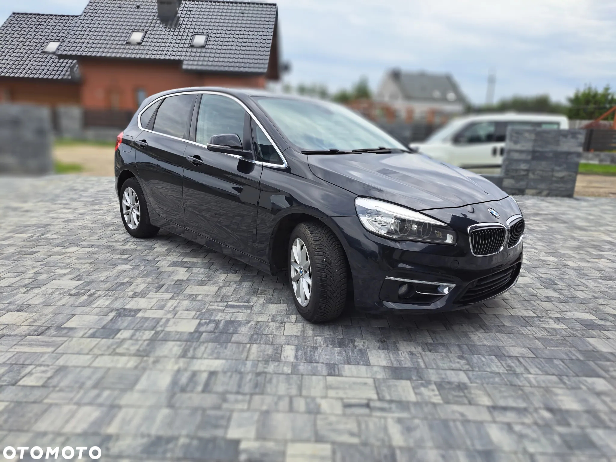 BMW Seria 2 218d Active Tourer Sport-Aut - 2