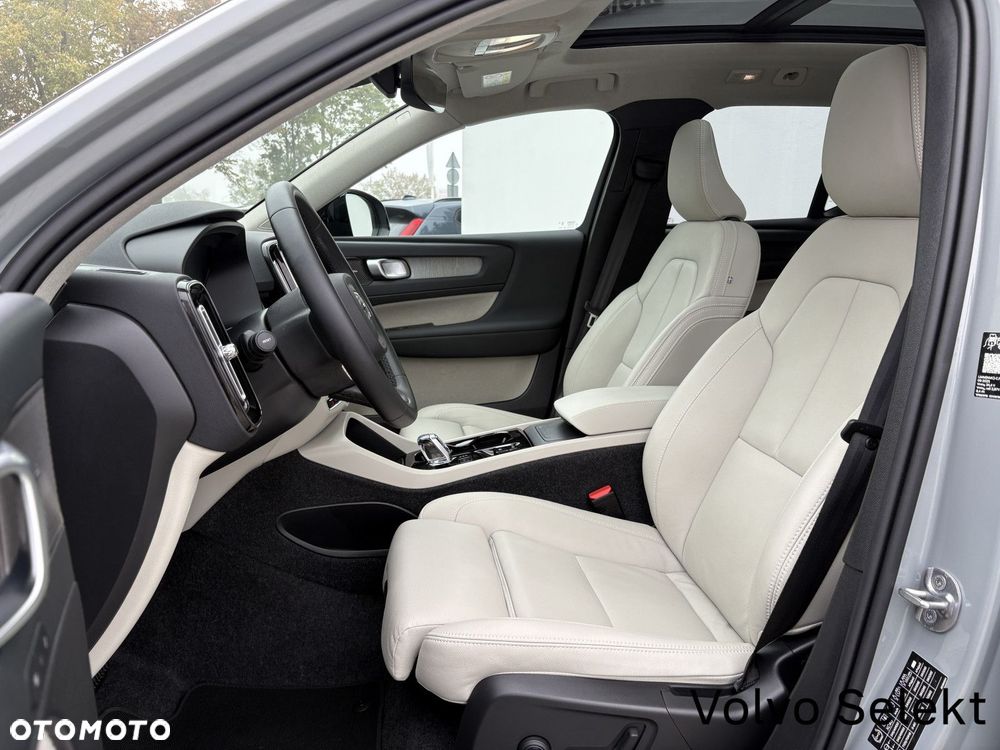 Volvo XC 40 - 9