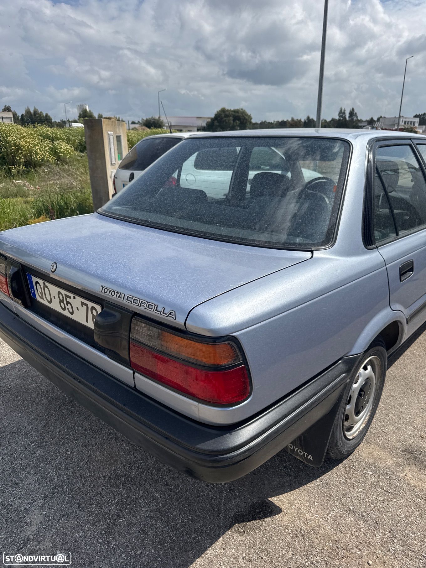 Toyota Corolla - 1