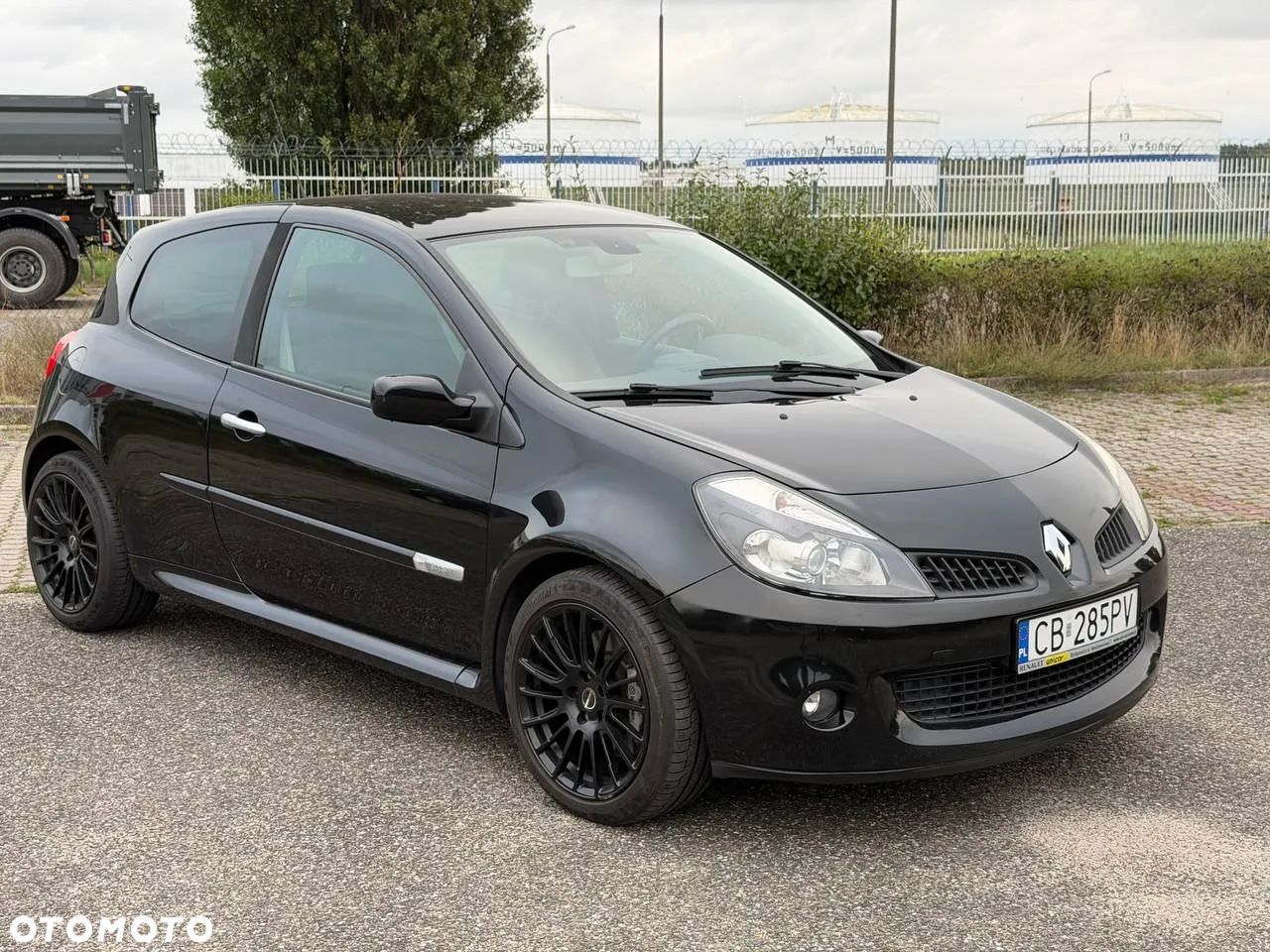 Renault Clio 2.0 16V Sport - 1