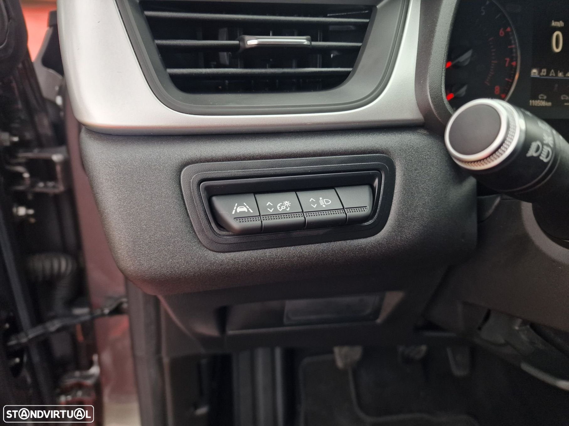 Renault Captur 1.0 TCe Exclusive - 18
