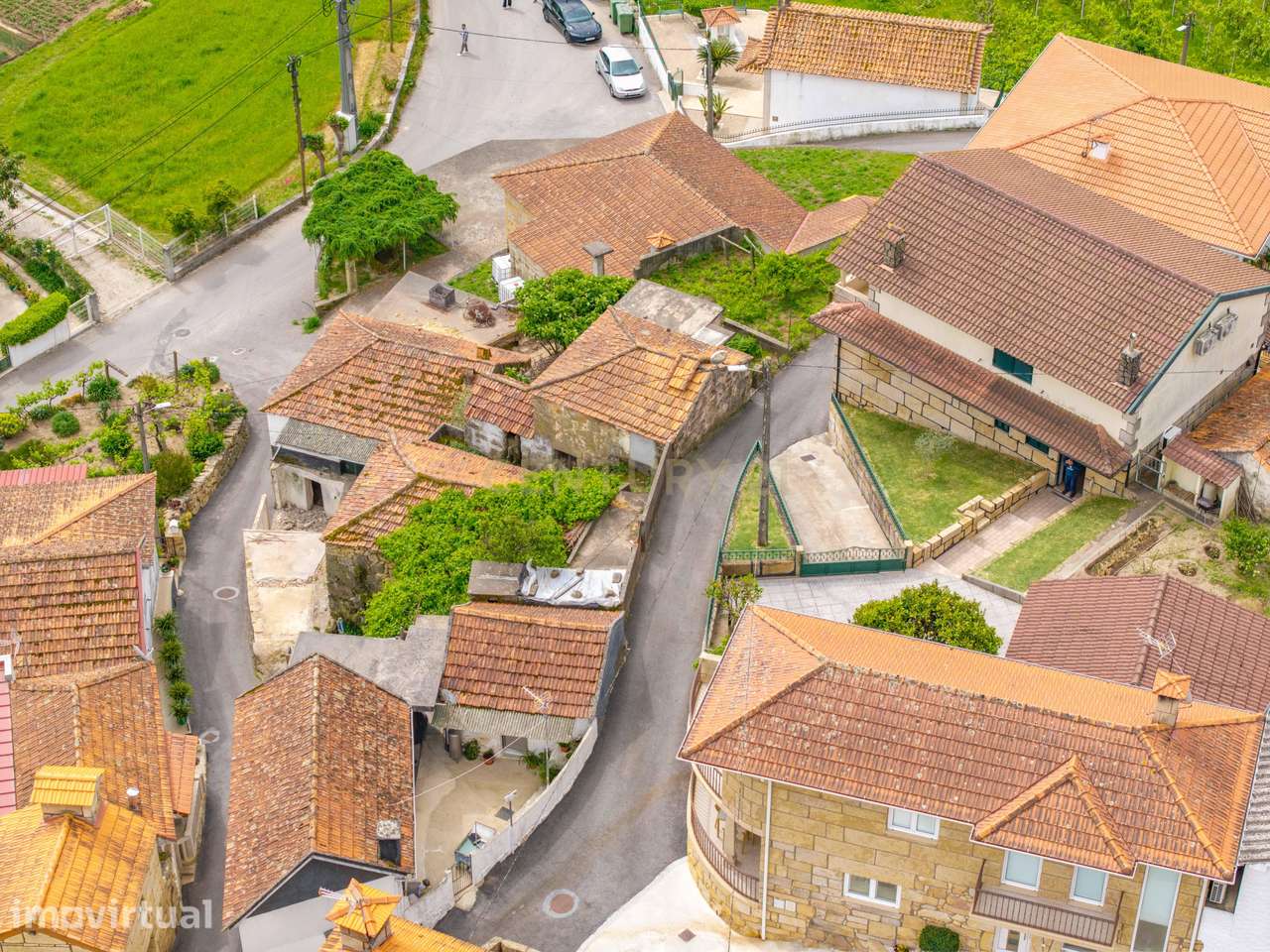 Duas moradias para reabilitar no lugar de Laurentim, Sande - Grande imagem: 3/19