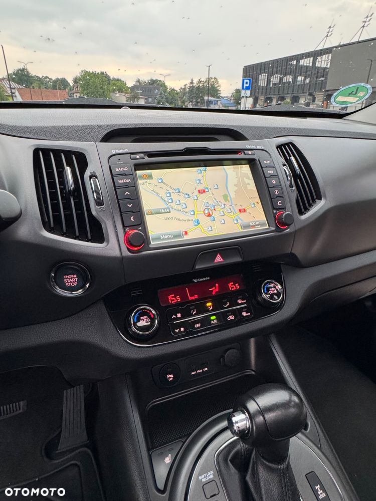 Kia Sportage 2.0 CRDI AWD Dream-Team Edition - 30