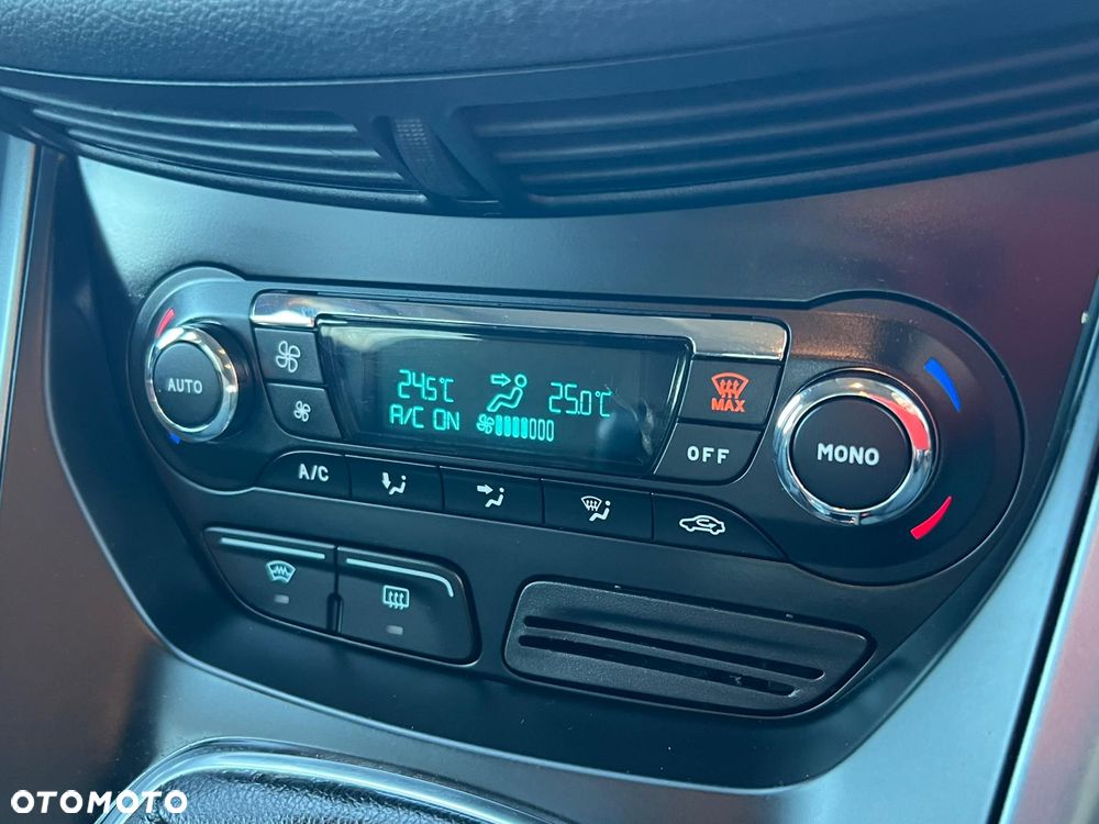 Ford C-MAX 1.6 Ti-VCT Champions Edition - 18