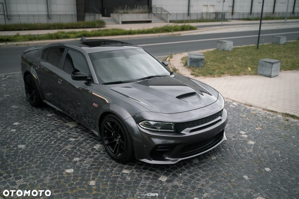 Dodge Charger 6.4 Scat Pack Widebody - 12