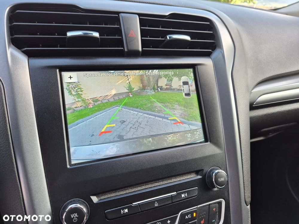 Ford Mondeo 2.0 TDCi Titanium PowerShift - 8