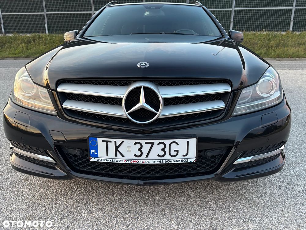 Mercedes-Benz Klasa C 200 CDI DPF Automatik BlueEFFICIENCY Special Edition - 33