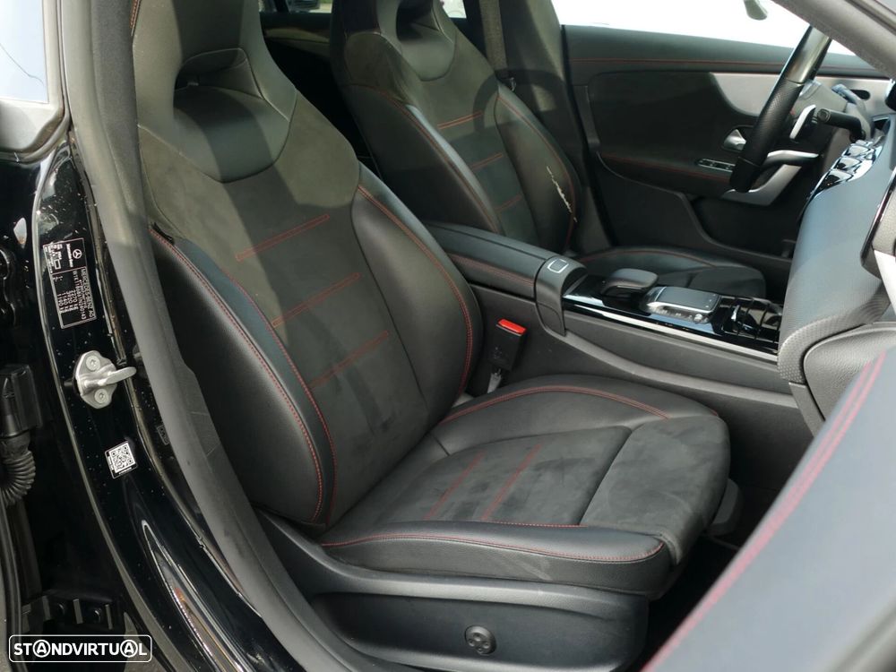 Mercedes-Benz CLA 250 e AMG Line - 29
