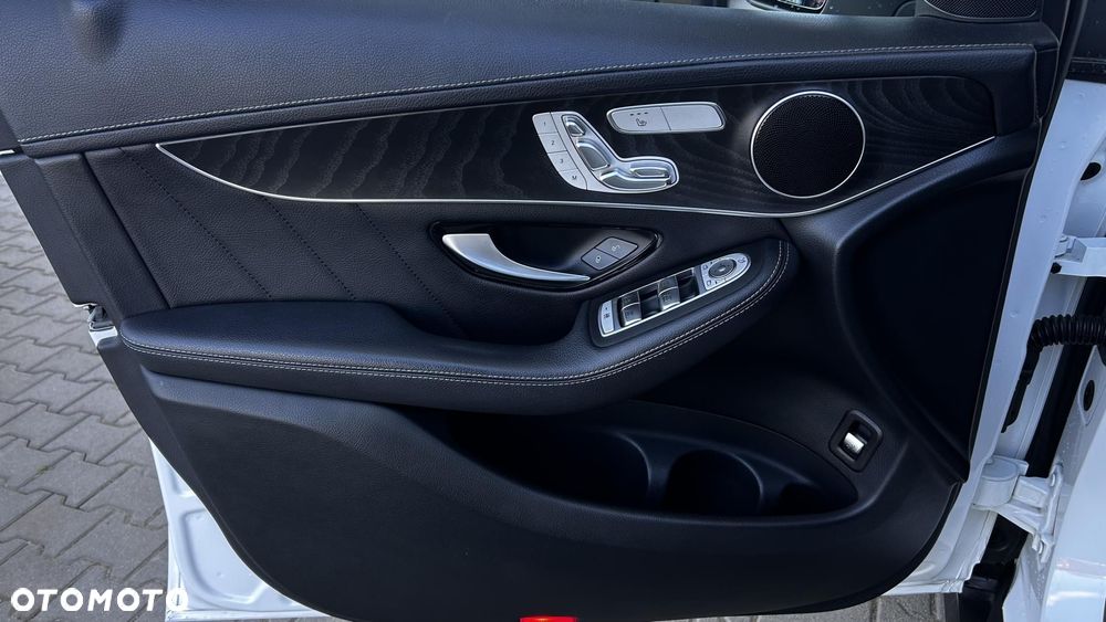 Mercedes-Benz GLC - 10