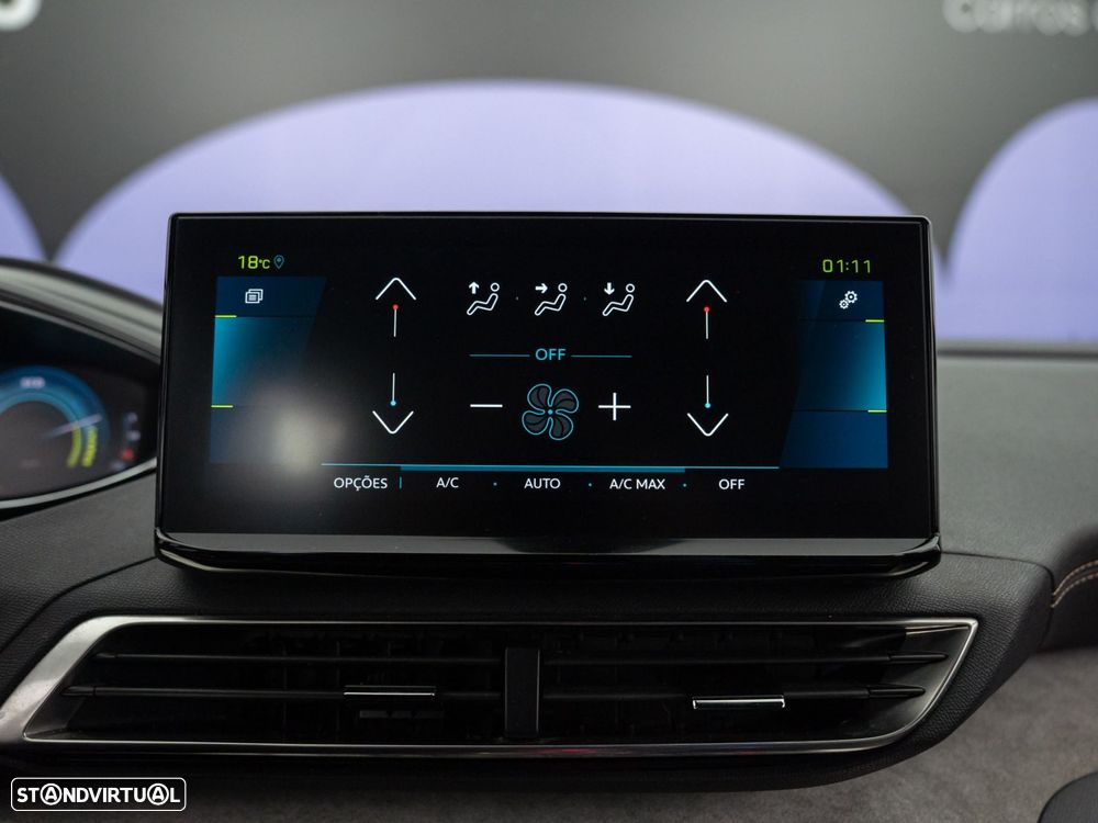 Peugeot 3008 1.6 Hybrid GT Pack e-EAT8 - 34