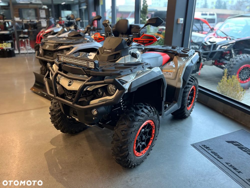 Can-Am Outlander - 2