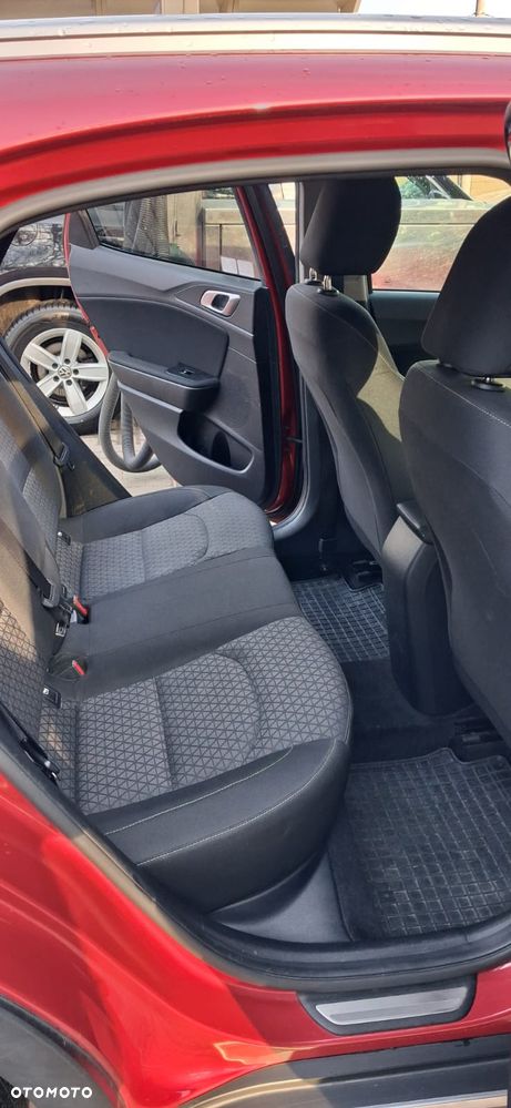 Kia XCeed 1.4 T-GDI M - 11