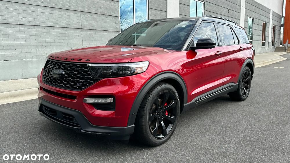 Ford Explorer - 1
