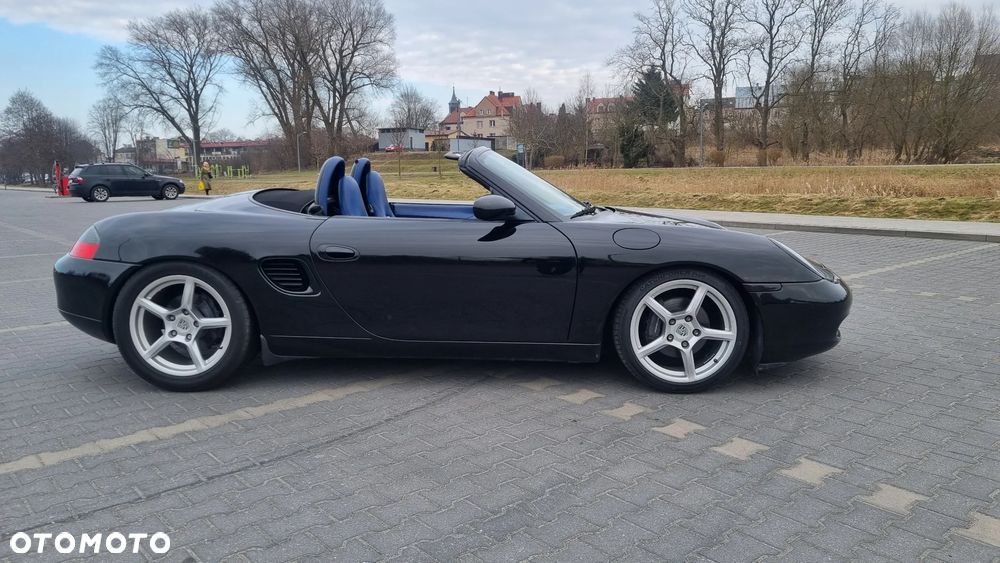 Porsche Boxster - 16