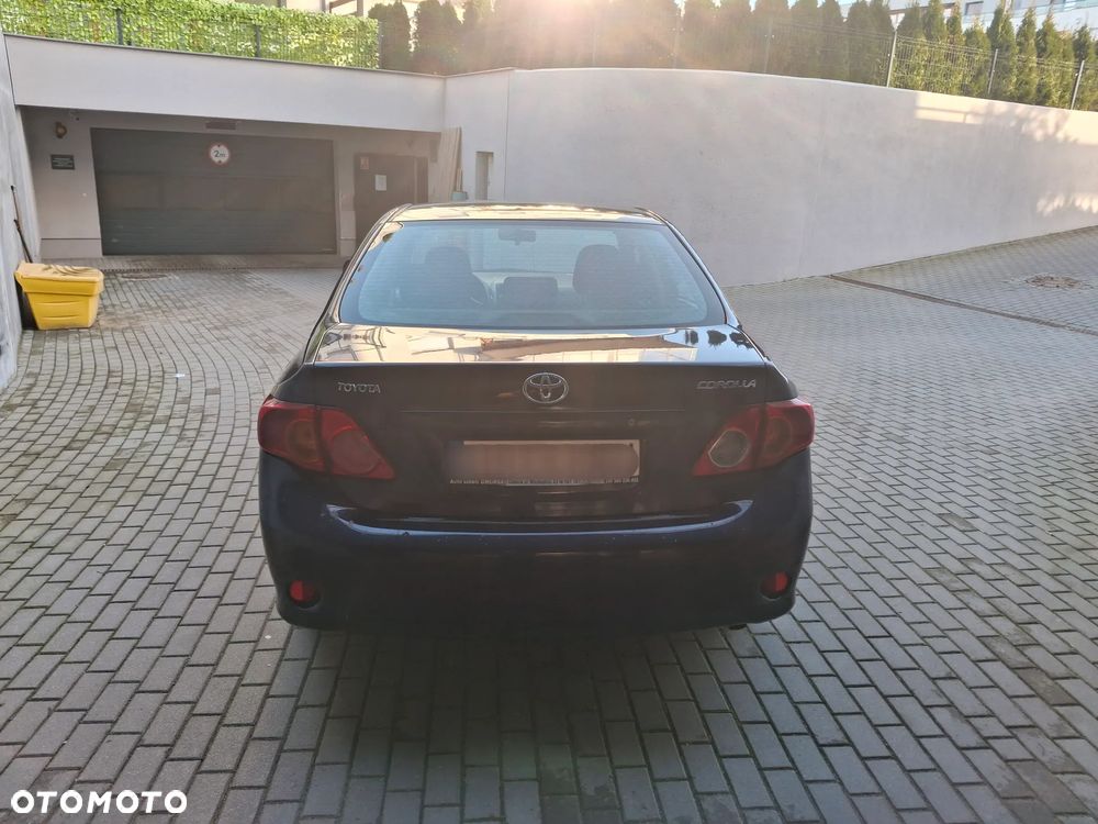 Toyota Corolla 1.6 VVT-i Dynamic - 15