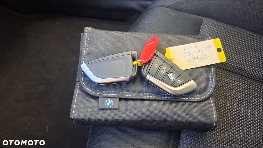 BMW Seria 3 318d Edition Luxury Line Purity - 26